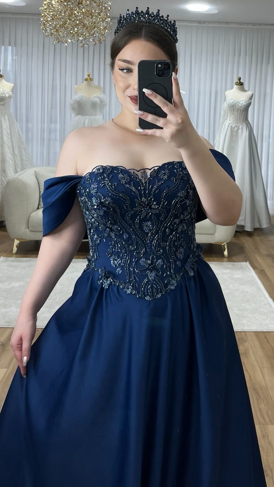 HK Moda Evi - Kiralık & Özel Dikim Abiye