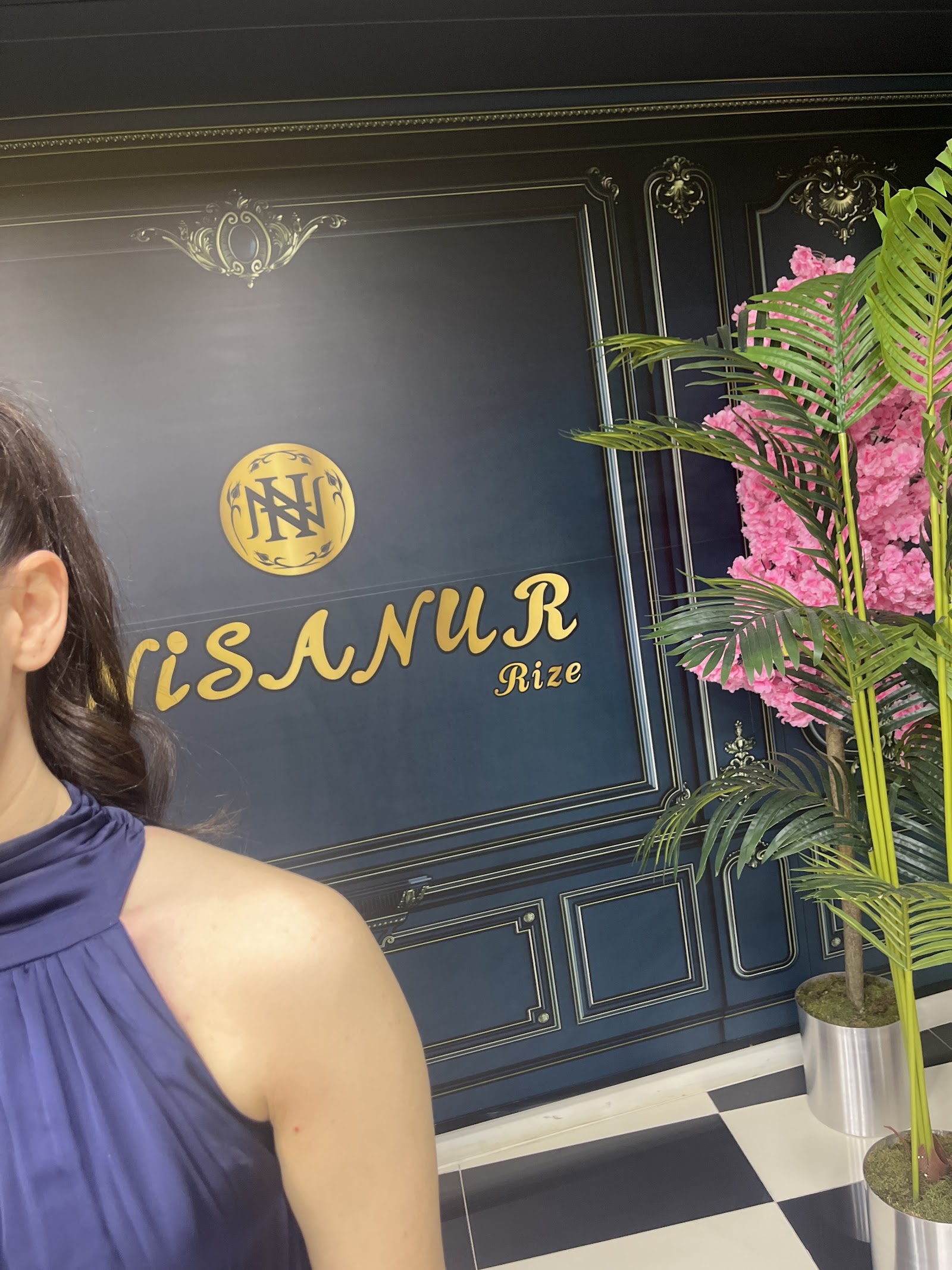 NİSANUR RİZE MODA EVİ VE KUAFÖR