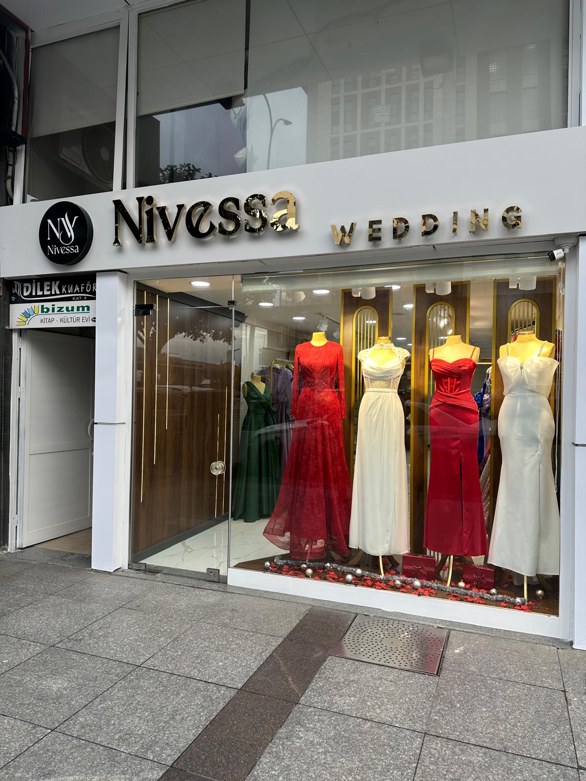 Nivessa Wedding - Rize Abiye - Nişanlık - Söz Elbisesi Kiralama kır düğünü mekanı — Merkez