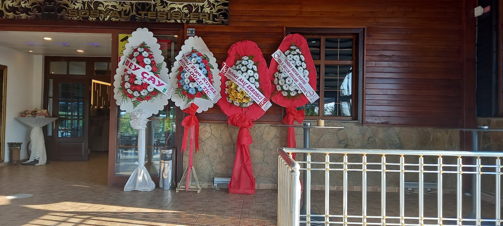 Rize Çiçekçi, Moda Çiçek Evi